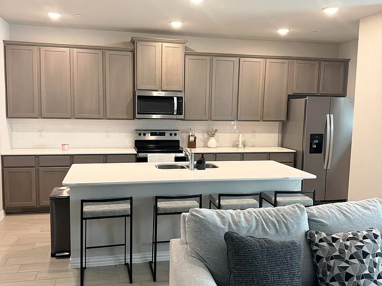 3028 Shire Dr — Photo 6