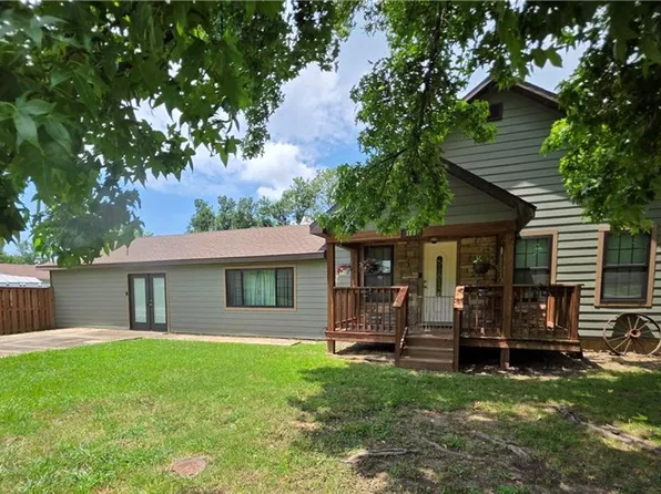 118 N Wall St, Gas, KS 66742