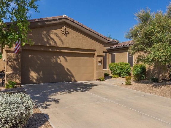 3rd image of 7699 E Candelaria Dr