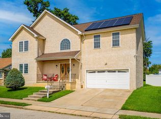 9620 Dungan Rd, Philadelphia, PA 19115