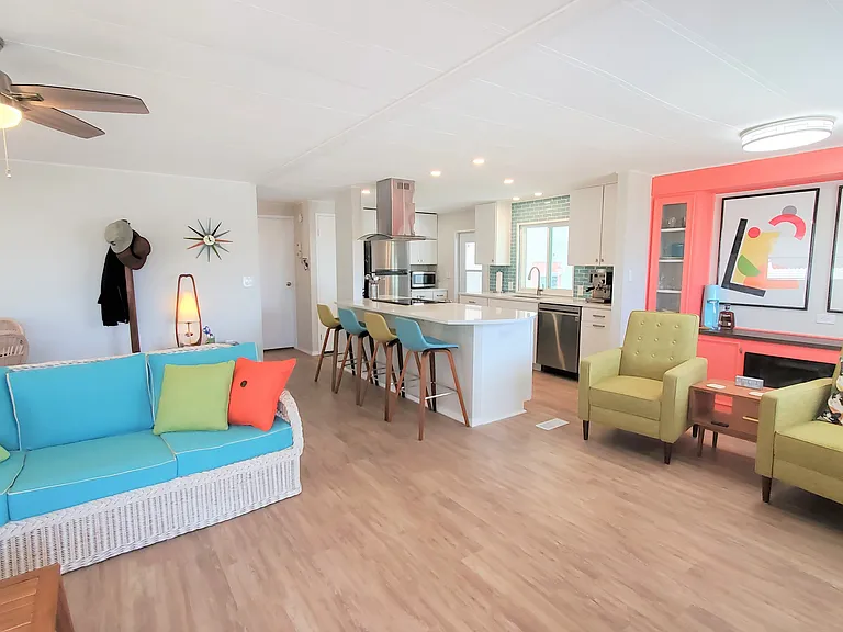 712 Carefree — Photo 9