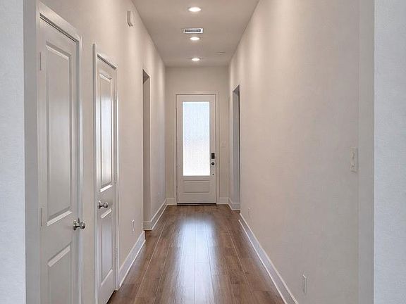 3rd image of 29331 Meadowcreek Hill Dr