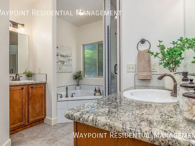 5956 N Bremerton Pl — Photo 22