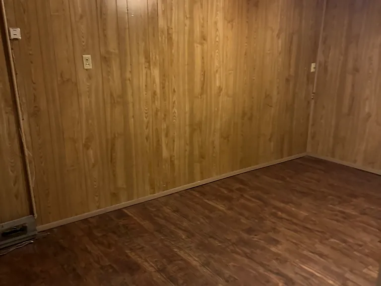 521 Randolph Dr — Photo 4