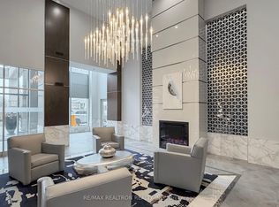 17 Barberry Pl #903, Toronto, ON M2K 3E2