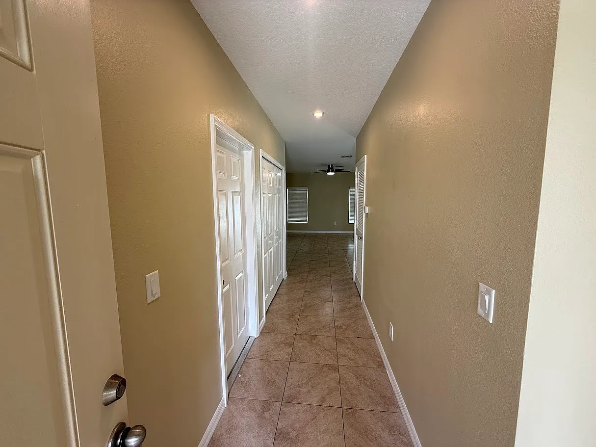5234 Oakland Lake Circle - 1 — Photo 1