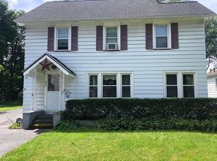 473 Laurelton Rd, Rochester, NY 14609