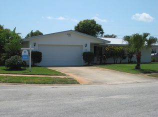 128 Saturn Ct, Indialantic, FL 32903