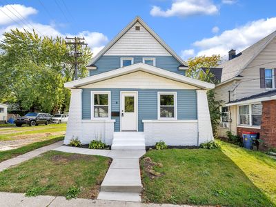 6 Palmer St NW, Grand Rapids, MI, 49505