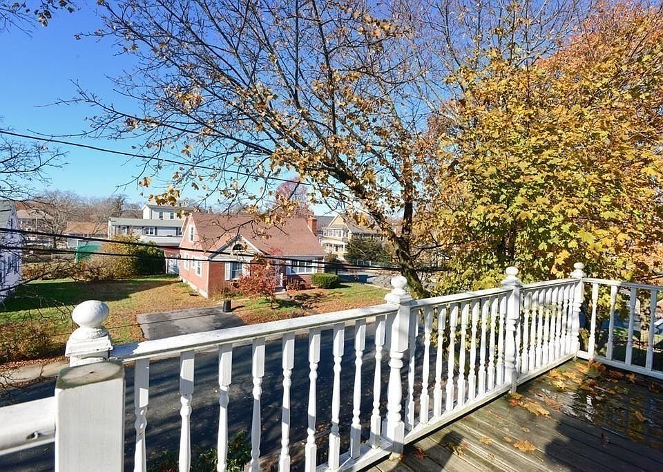 2nd image of 13 Miller St #2