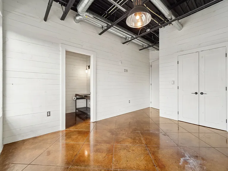Lofts on 15th — Photo 26