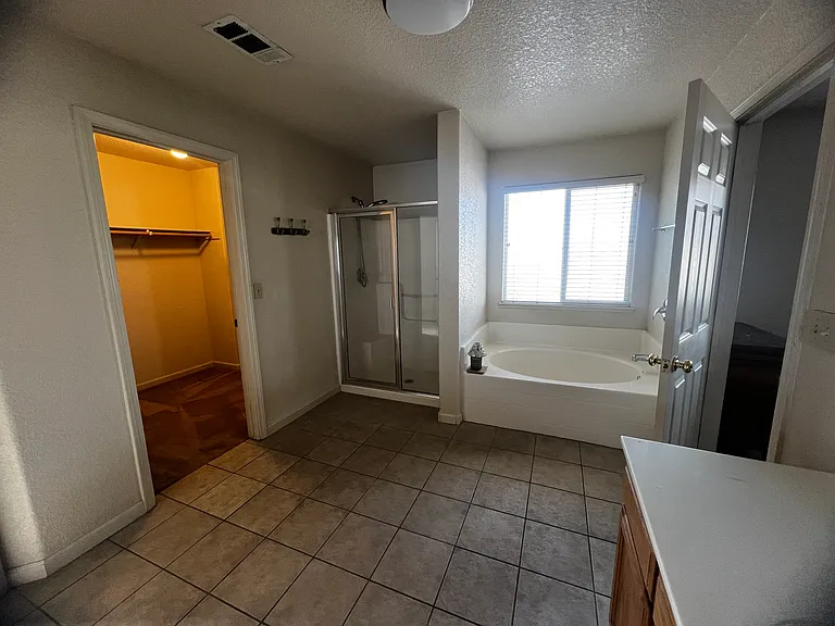 3231 Sutton Rd — Photo 5
