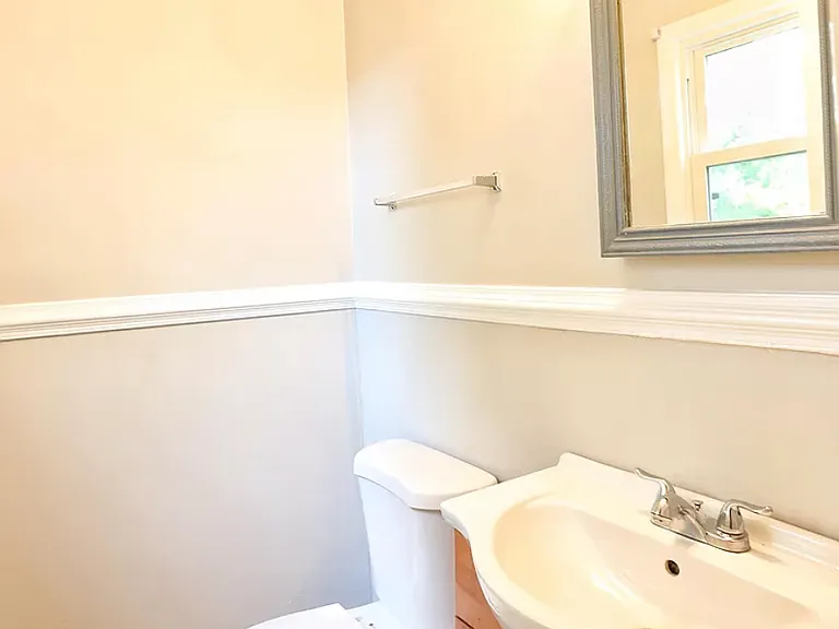 2703 Boston St — Photo 4