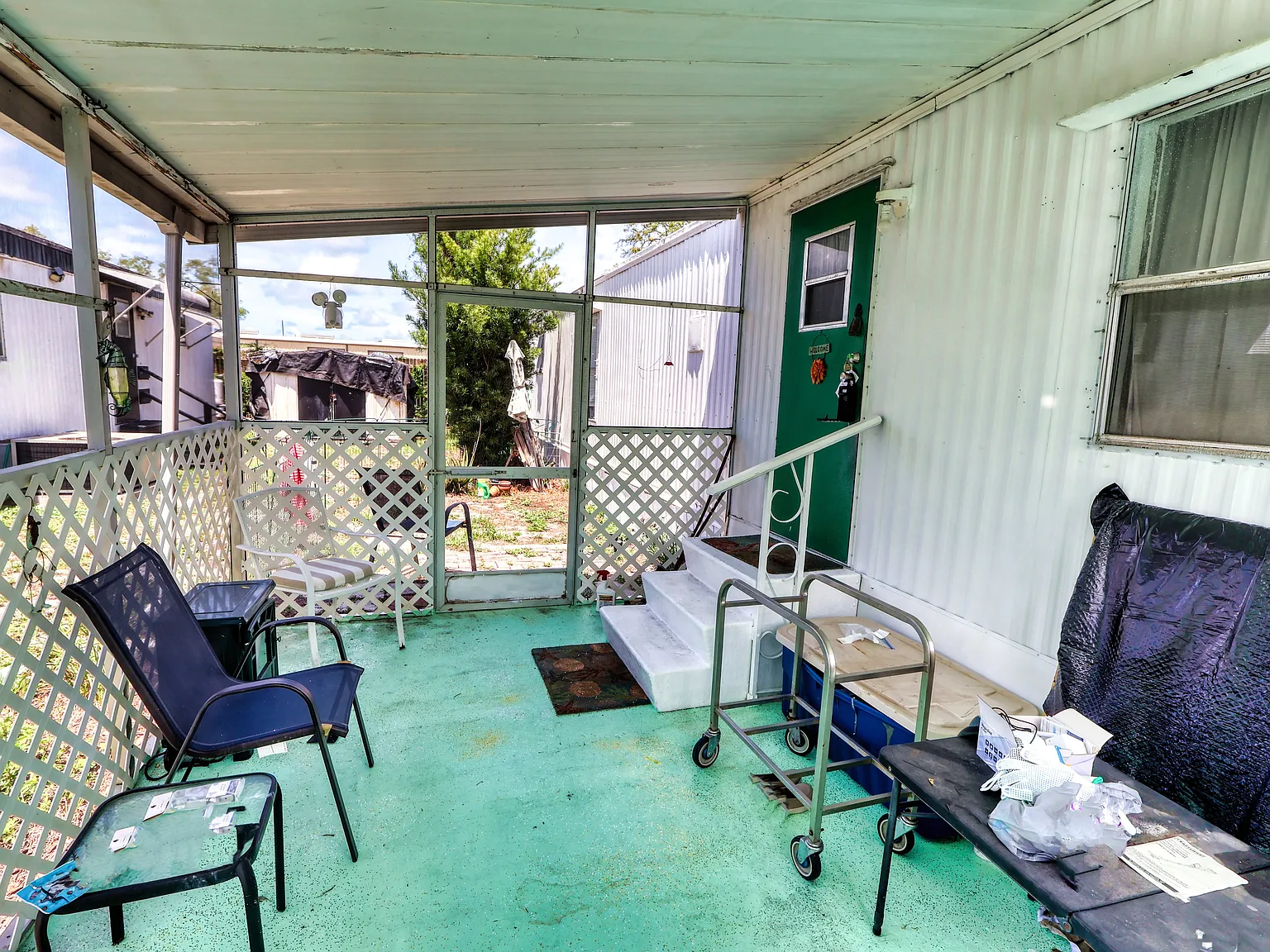 2 bed, 800 sqft, $1,300 — Photo 2