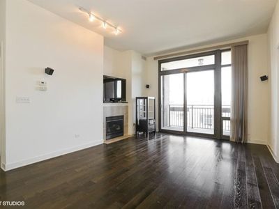 3140 N Sheffield Ave, Chicago, IL, 60657
