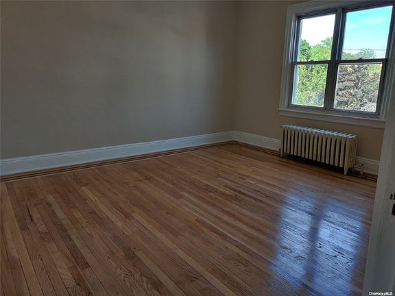 5th image of 82-57 167th St