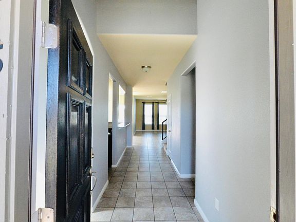 3rd image of 1115 Black Canyon St