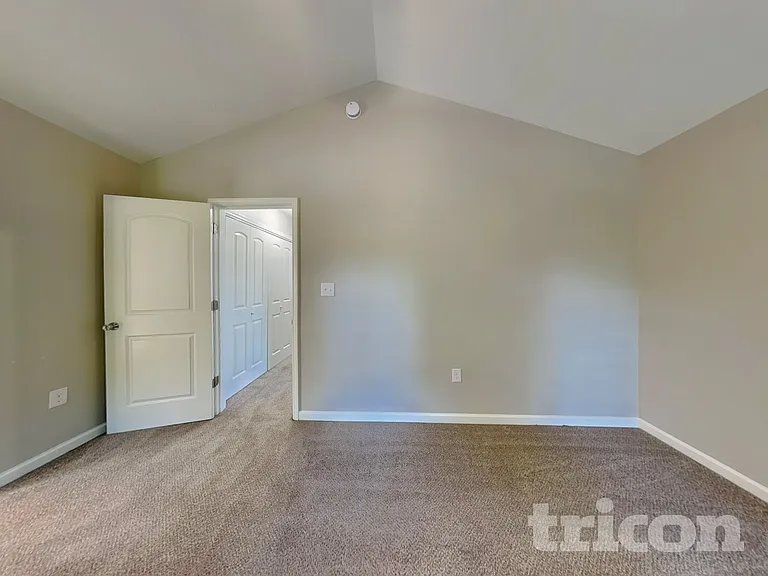 118 Lookout Point Pl — Photo 7