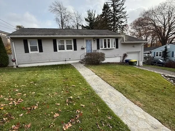 15 Tree Hill Road, Waterbury, CT 06708