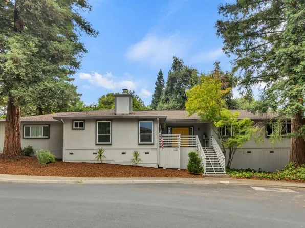 4900 Rimwood Dr, Fair Oaks, CA 95628