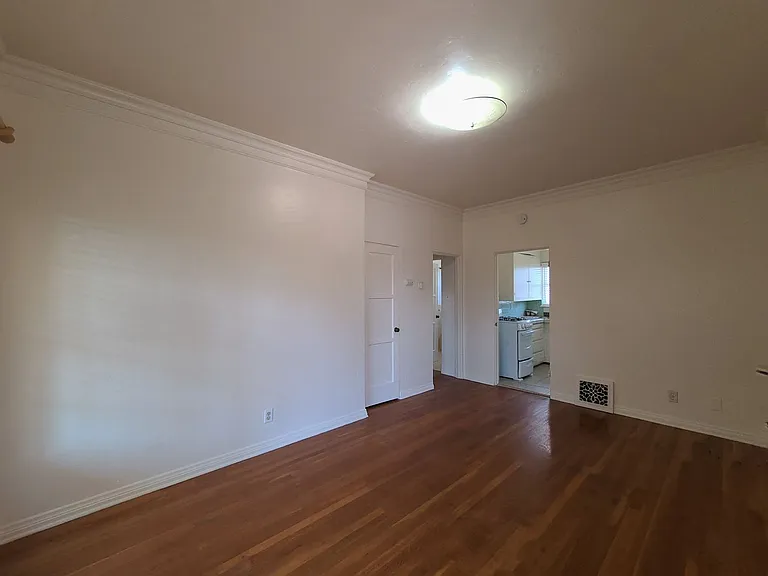 510 Upas St #10 — Photo 6