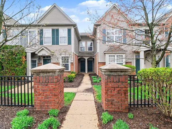 242 N Wixom Rd, Wixom, MI 48393
