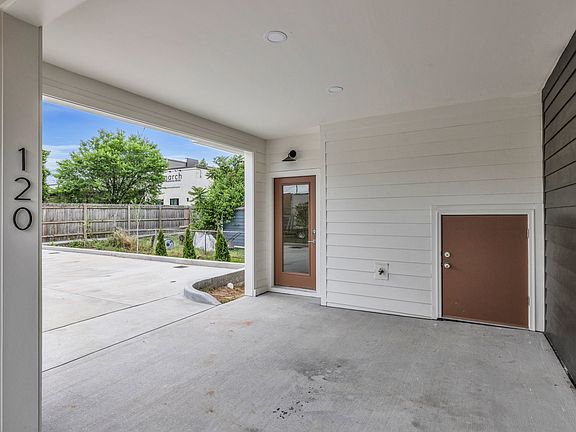 3rd image of 1130 E 14th St #120