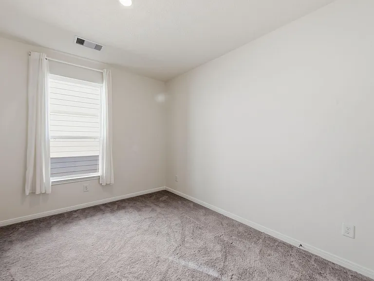 18206 Spruce Cottage Dr — Photo 15