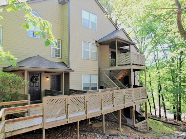 6000 Gray Gate Ln, Charlotte, NC