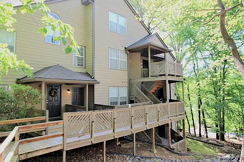 6000 Gray Gate Ln #C Photo 1