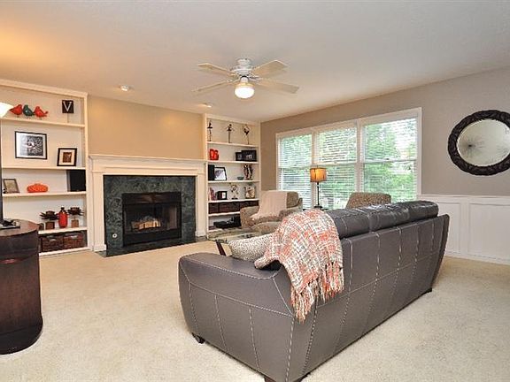 4th image of 6849 Beaver Creek Ln