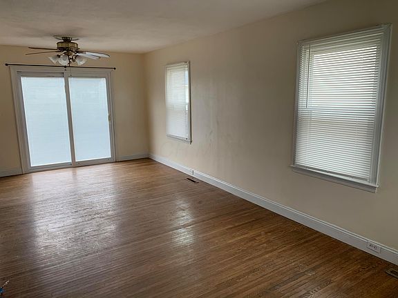 2nd image of 1037 Lawnview Ave