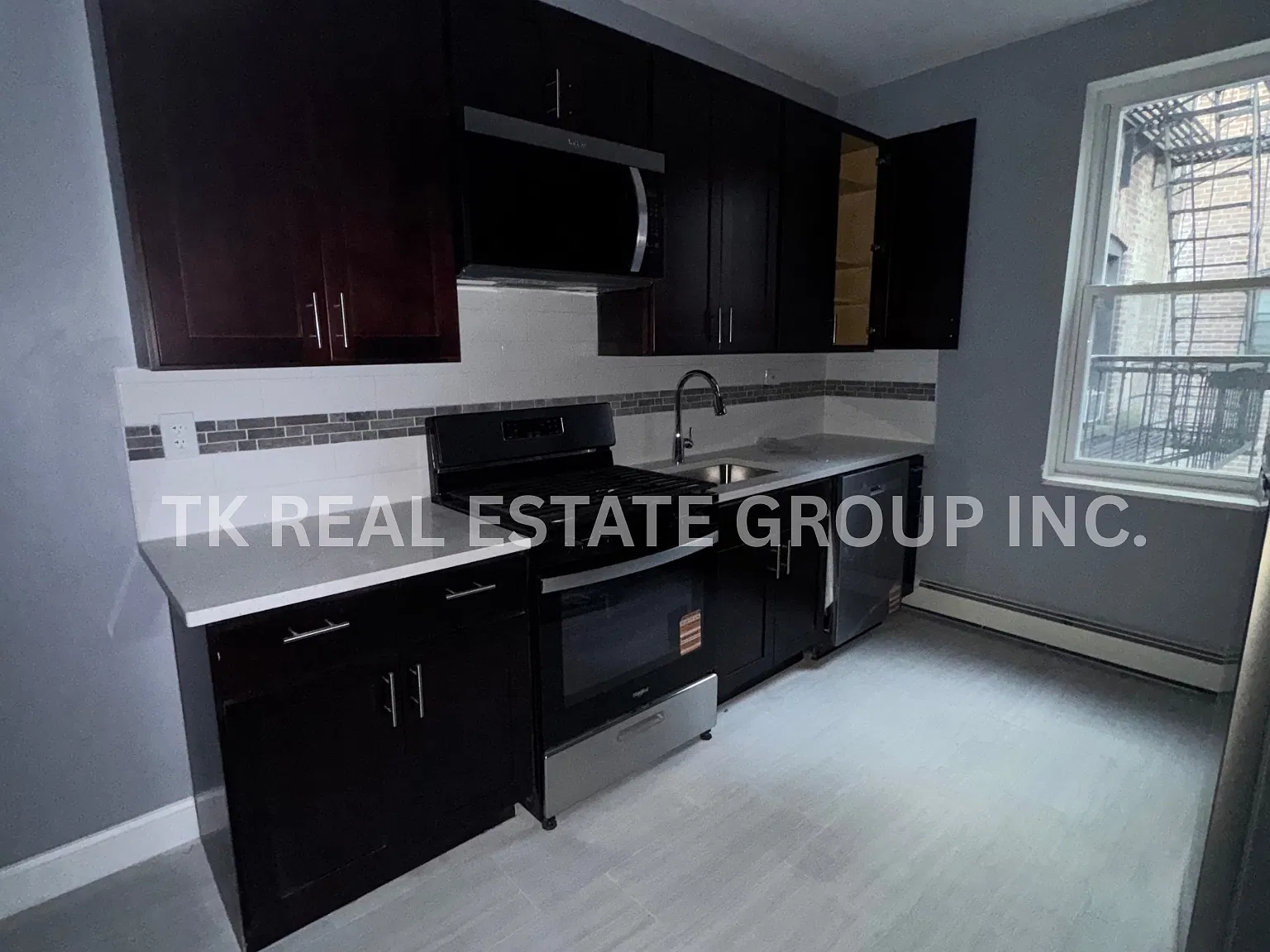 2 bed, $1,950 — Photo 1