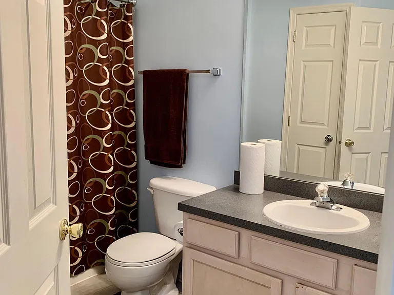108 Wallace Ct — Photo 10
