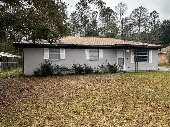 15425 Waycross Dr, Biloxi, MS 39532