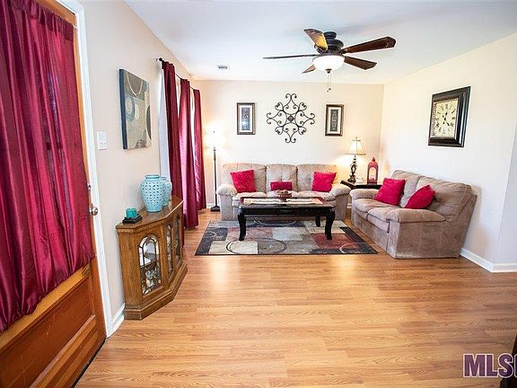 5th image of 36084 Lynchburg Dr