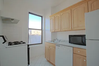 Rented by ROOM Real Estate