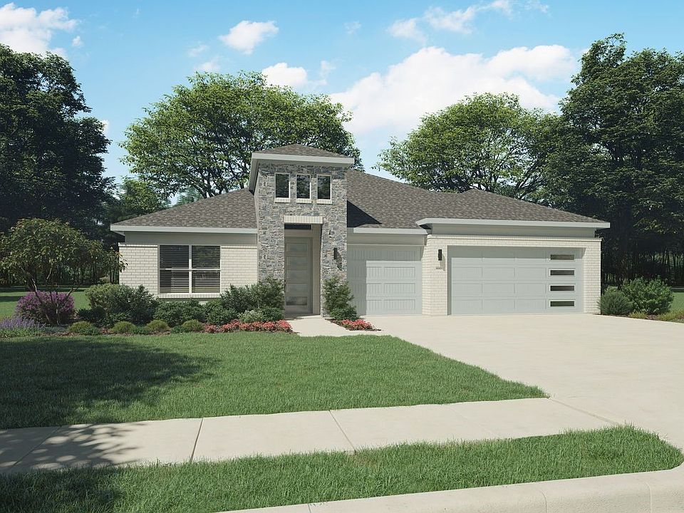 1st image of 3813 McClellan Dr