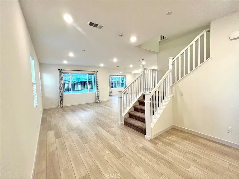 27260 Debut Pl — Photo 2