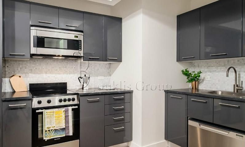 1st image of 65 Broadway Ste 502