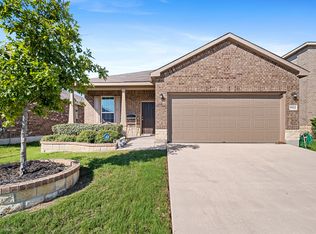 9921 Waddie Ln, San Antonio, TX 78254