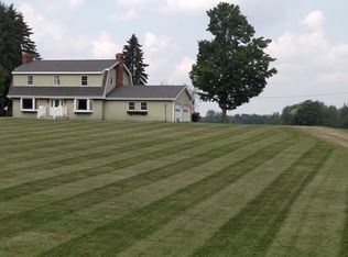 100 W Coral Rd, Stanton, MI 48888