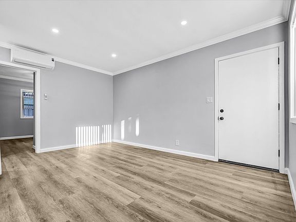 2nd image of 3617 Carlota Blvd