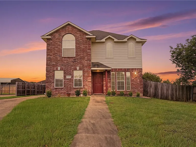 2443 Pintail Loop — Photo 2