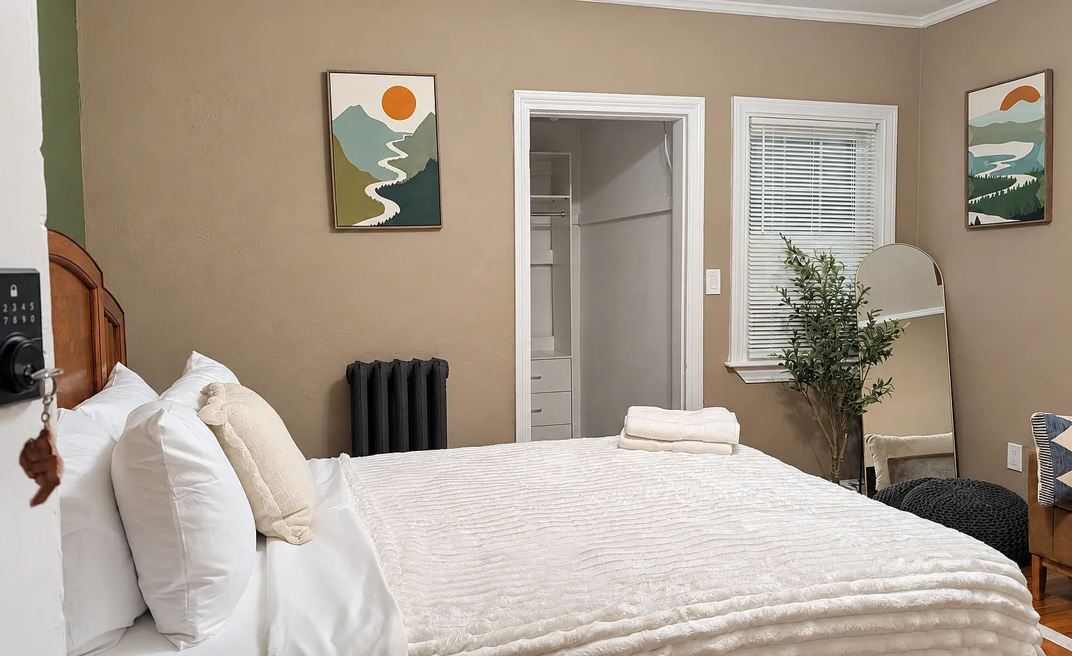 1 bed, 3893 sqft, $1,200 — Photo 4
