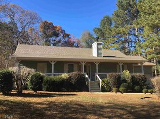 8602 Bayhill Dr, Gainesville, GA 30506