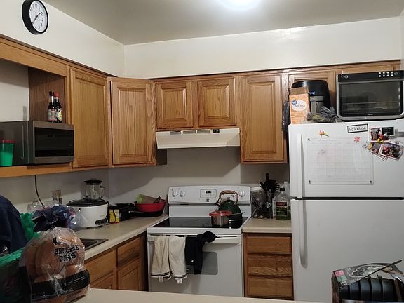 4th image of 1533 N Winslowe Dr APT 3A