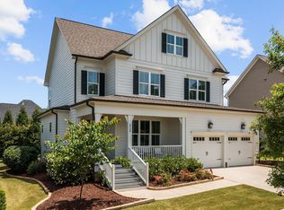 2726 Greenbank Mill Dr, Fuquay Varina, NC 27526