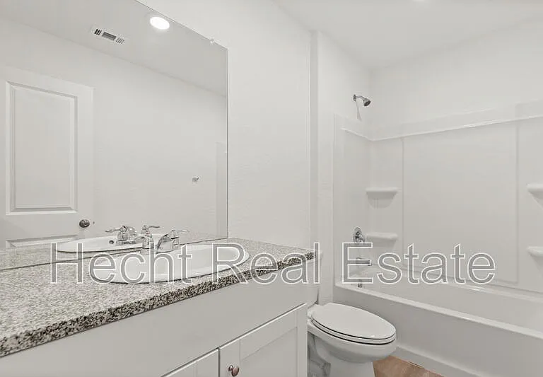 2910 Green Finch — Photo 25