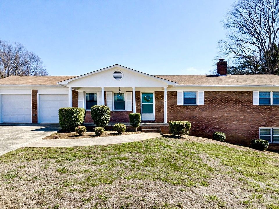 1st image of 286 Valley Rd